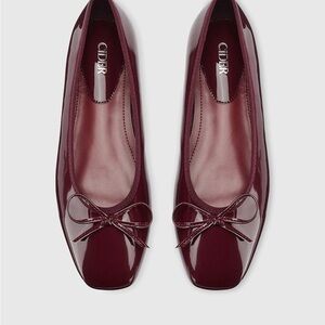 Cider Women's Burgundy Ballet Flats